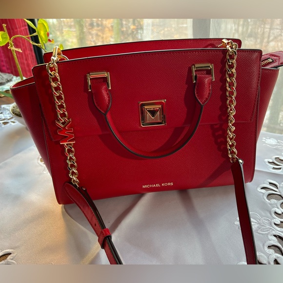 Michael Kors Brand New Amazing red color bag. With gold tone hardware. Very cute - Picture 2 of 12